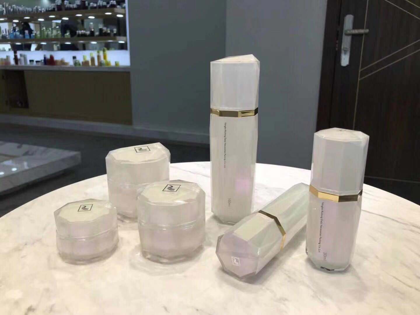 RL44百角瓶系列膏霜乳液瓶化妆品包装套装